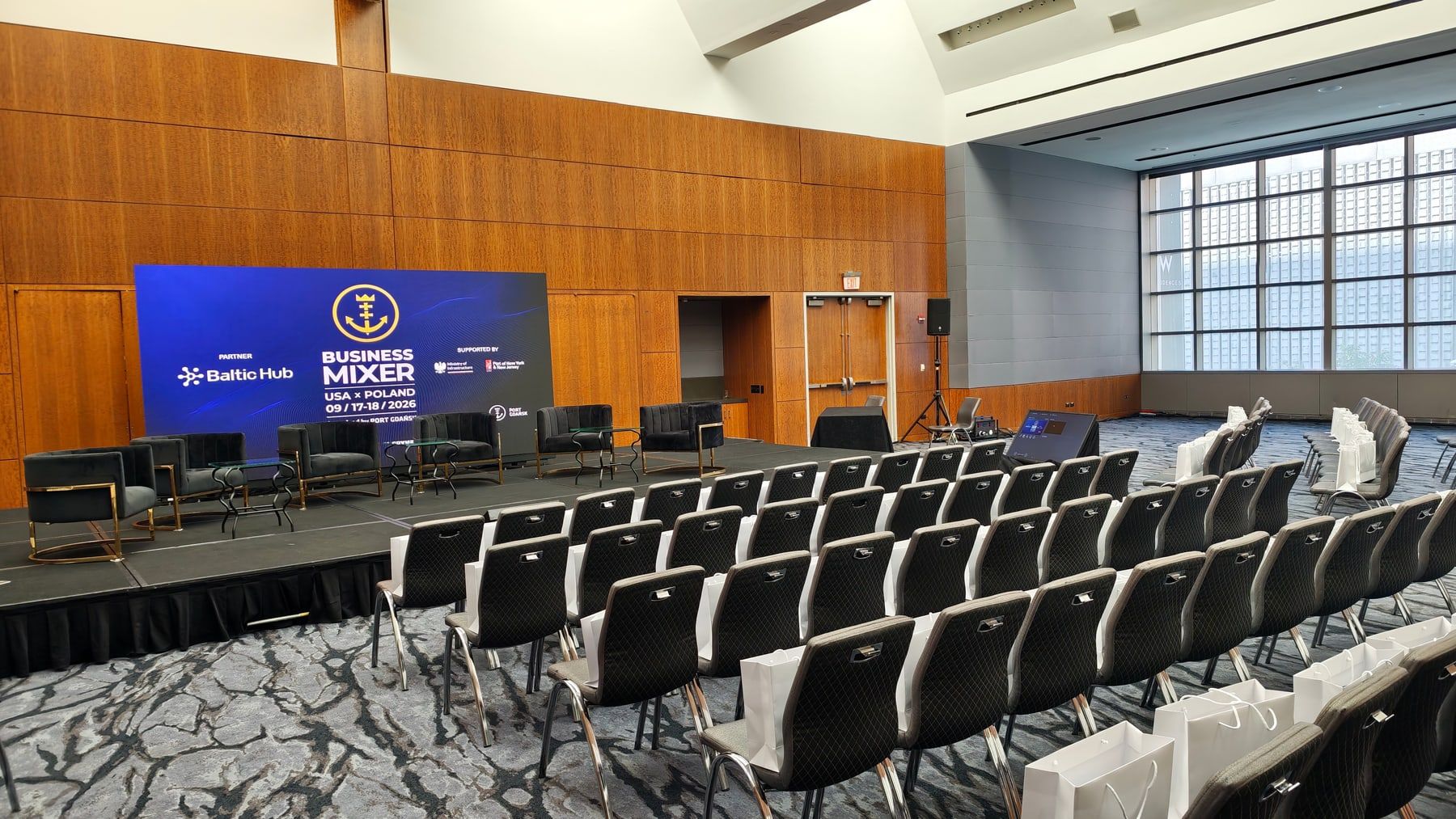 Sala konferencyjna w hotelu W Hoboken przygotowana na Port Gdańsk Business Mixer 2026